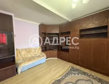 1-стаен, Велики Преслав, Североизточна България - снимка 3 от 7