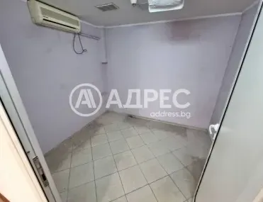 Магазин, Изток, София - снимка 10 от 12