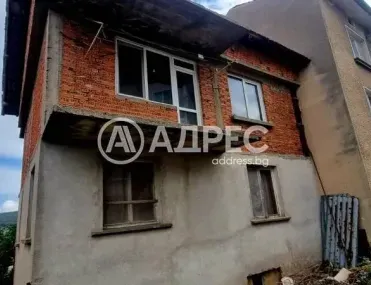 Къща, Белоградчик, Северозападна България - снимка 3 от 12