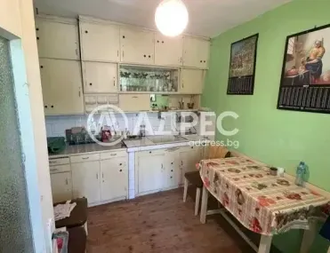 Къща, Долни Дъбник, Северозападна България - снимка 12 от 29