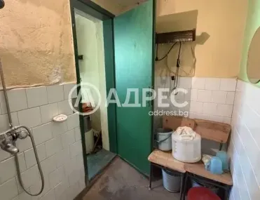 Къща, Долни Дъбник, Северозападна България - снимка 17 от 29
