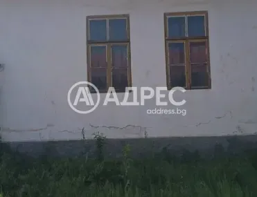 Къща, Угърчин, Северозападна България - снимка 3 от 10