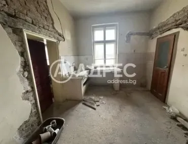 Етаж от къща, Долни Дъбник, Северозападна България - снимка 4 от 12