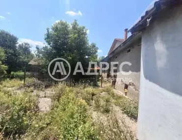 Парцел, Долна Митрополия, Северозападна България
