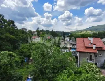 Къща, с. Владая, София - снимка 14 от 15