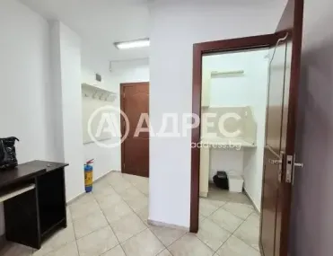 Офис, Център, Варна - снимка 8 от 12