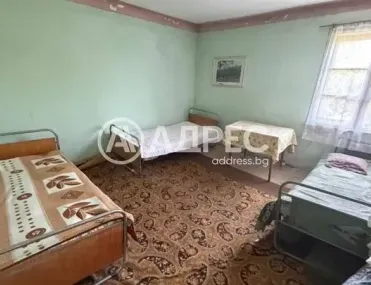 Къща, Долни Дъбник, Северозападна България - снимка 2 от 15