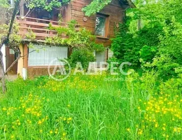 Къща, Априлци, Северозападна България