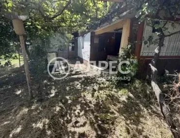 Къща, Априлци, Северозападна България - снимка 3 от 28