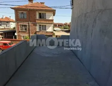 Къща, Раковски, Южна България - снимка 48 от 49