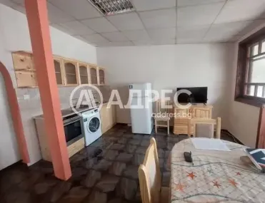 2-стаен, Възраждане, Бургас