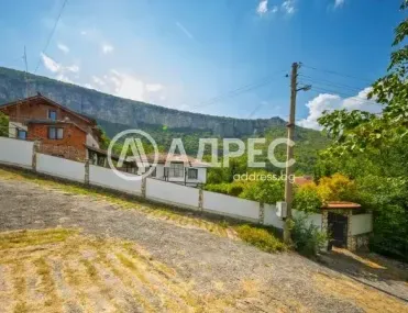 Къща, Враца, Северозападна България - снимка 7 от 13