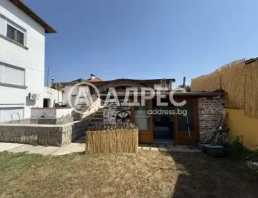 Къща, Луковит, Северозападна България - снимка 17 от 25