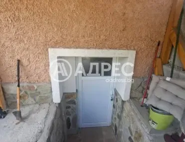 Къща, Плевен, Северозападна България - снимка 4 от 20