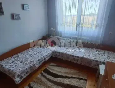 Къща, Аврен, Североизточна България - снимка 5 от 18