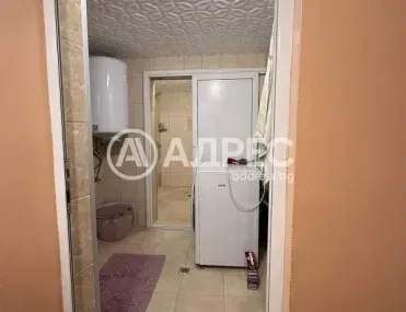 Къща, Градина, София - снимка 18 от 32
