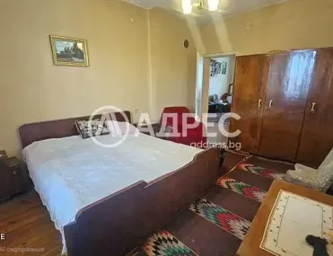 Къща, Луковит, Северозападна България - снимка 10 от 21