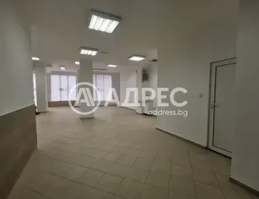 Магазин, Владислав Варненчик, Варна - снимка 2 от 7