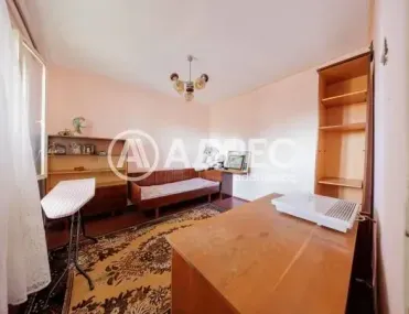 Къща, Долна Митрополия, Северозападна България - снимка 13 от 28