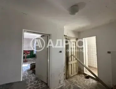 Къща, Долни Дъбник, Северозападна България - снимка 13 от 20