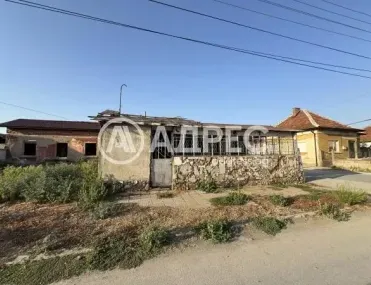 Къща, Бяла Слатина, Северозападна България - снимка 2 от 6