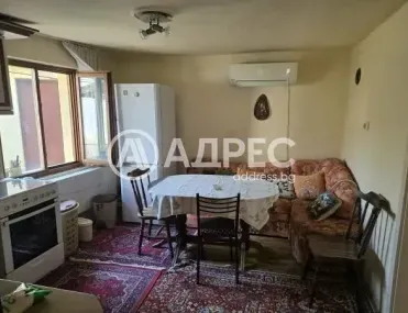 Къща, Ямбол, Югоизточна България - снимка 16 от 27