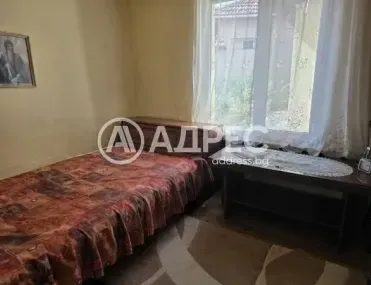 Къща, Ямбол, Югоизточна България - снимка 21 от 27