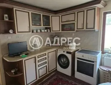 Къща, Ямбол, Югоизточна България - снимка 19 от 27