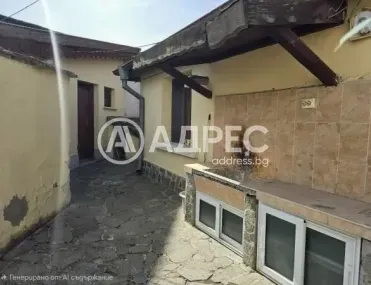 Къща, Ямбол, Югоизточна България