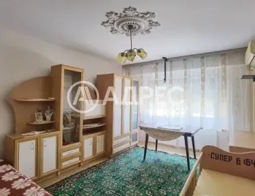 1-стаен, Дружба, Русе