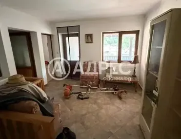 Къща, Троян, Северозападна България - снимка 9 от 18