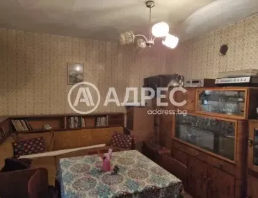 Къща, Разград, Северна България