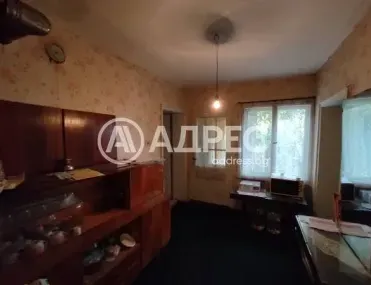 Къща, Разград, Северна България - снимка 3 от 10