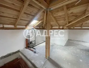 Къща, Божурище, Югозападна България - снимка 13 от 19