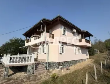 Къща, Радомир, Югозападна България - снимка 4 от 38