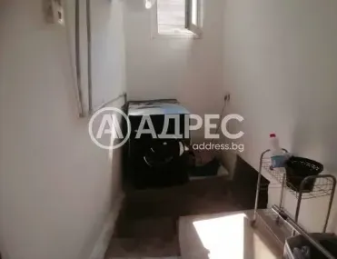 Къща, Ямбол, Югоизточна България - снимка 17 от 29