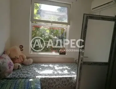 Къща, Ямбол, Югоизточна България - снимка 14 от 29