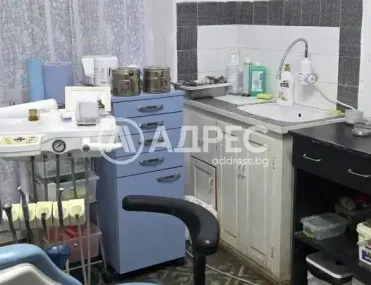 Офис, Балчик, Североизточна България - снимка 2 от 9