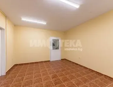Офис, Пристанище Варна, Варна - снимка 12 от 14