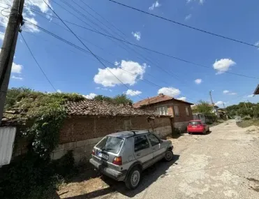 Къща, Две Могили, Северна България - снимка 3 от 6