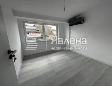 Многостаен, Тракия, Варна - снимка 7 от 11