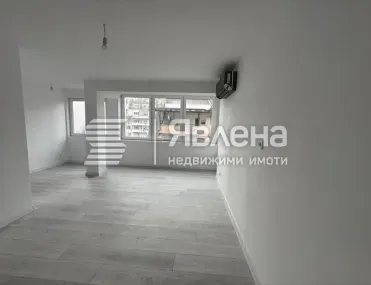 Многостаен, Тракия, Варна - снимка 3 от 11