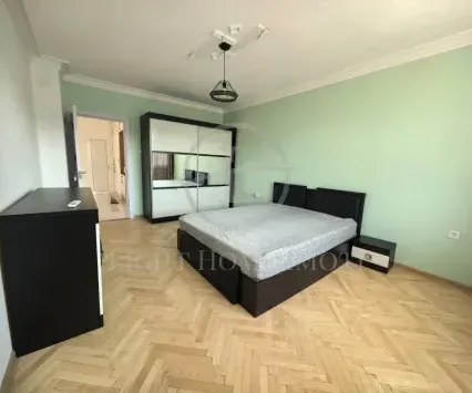Многостаен, Христо Смирненски, Пловдив - снимка 9 от 20
