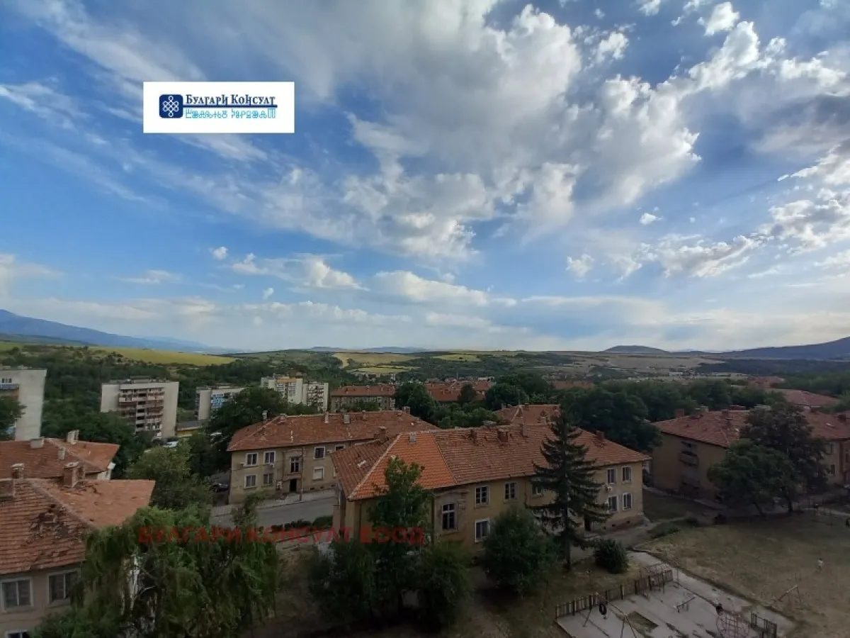 3-стаен, Бобов Дол, Югозападна България - снимка 16 от 18