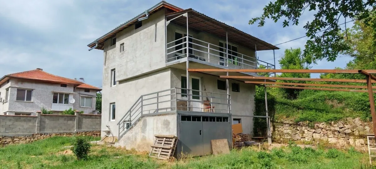 Къща, Ветово, Северна България
