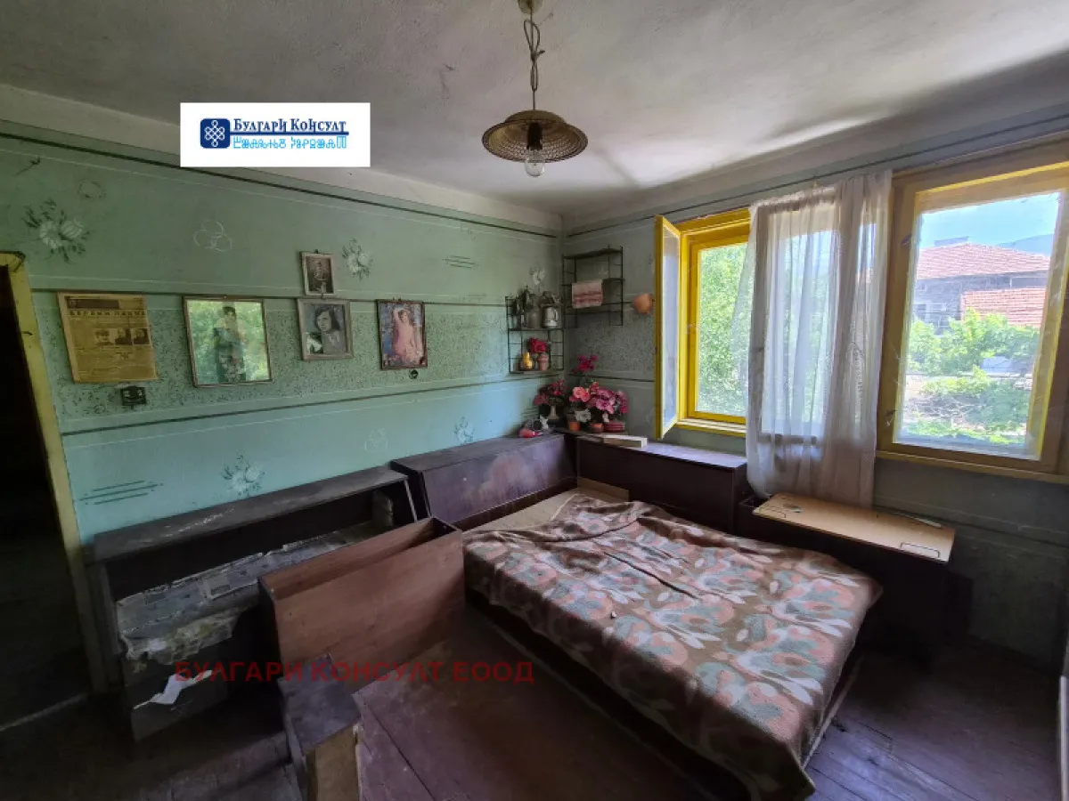 Къща, Кюстендил, Югозападна България - снимка 4 от 17