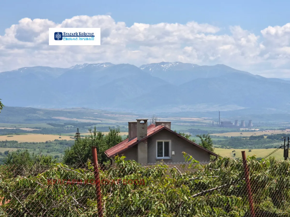 Къща, Бобов Дол, Югозападна България - снимка 13 от 15