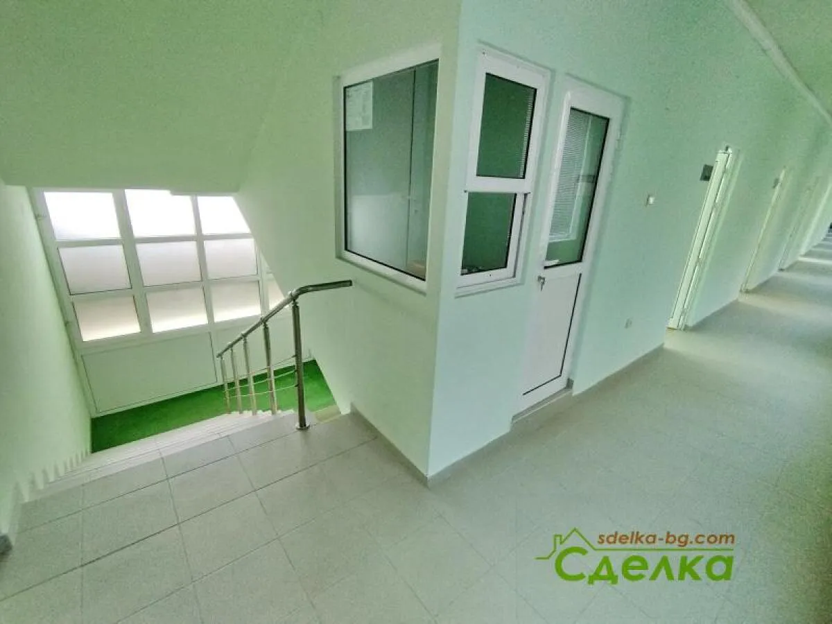 Офис, Габрово, Северна България - снимка 18 от 21