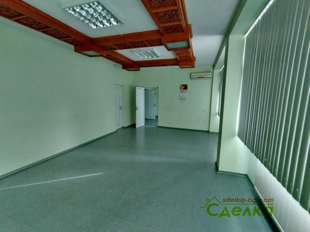 Офис, Габрово, Северна България - снимка 3 от 21