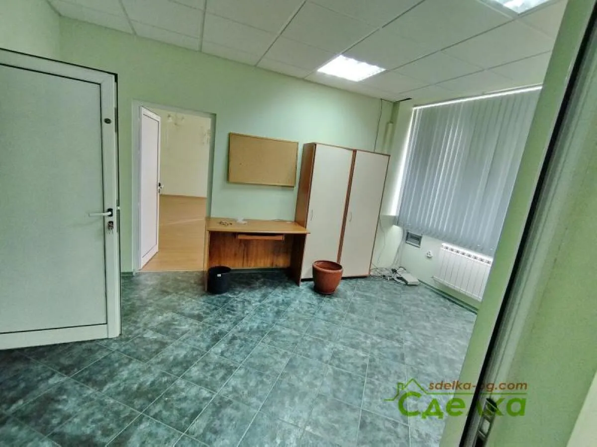 Офис, Габрово, Северна България - снимка 16 от 21